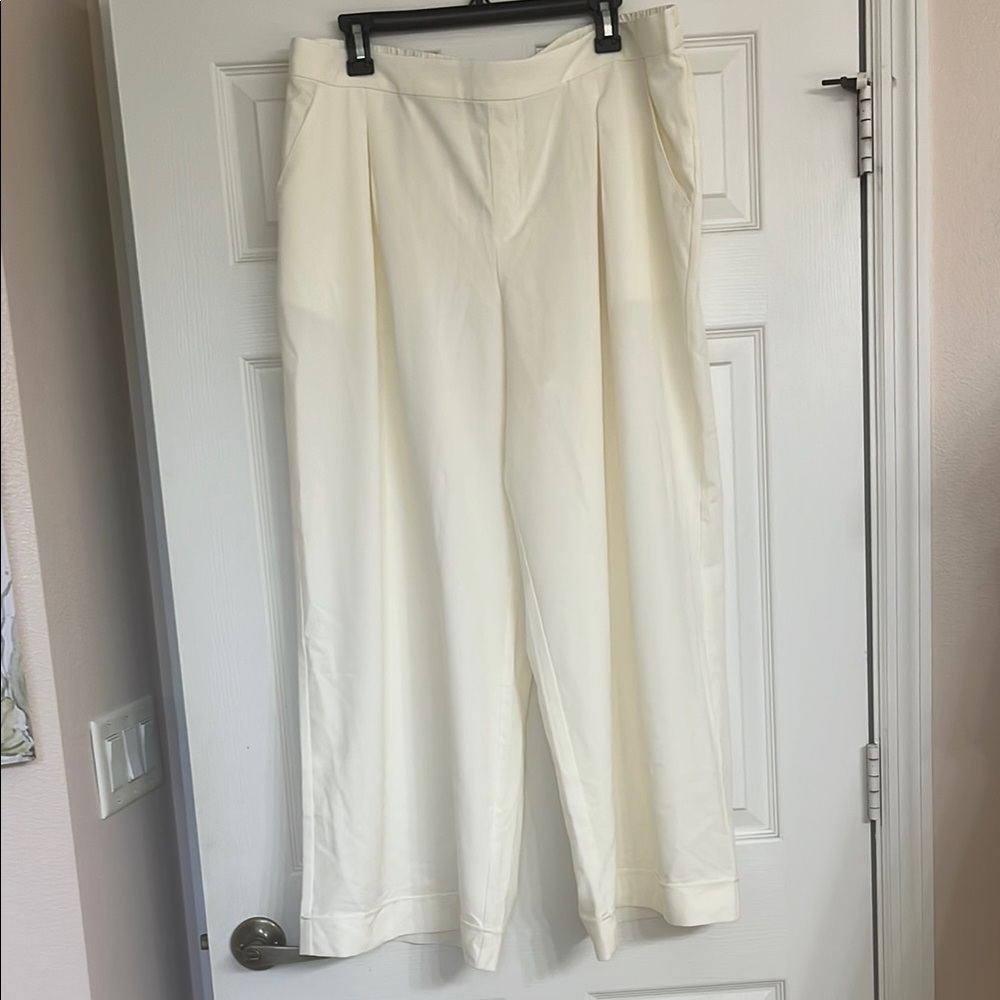 Cream Wide Leg Trousers with Flowing Design BNWOT